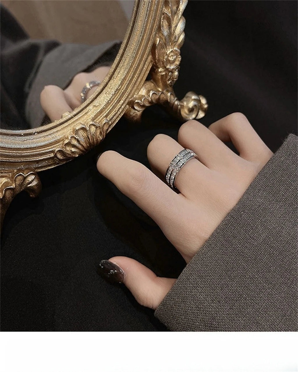relia Royale — Rose Gold Crystal Halo Ring | Timeless Elegance
