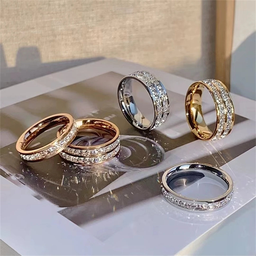relia Royale — Rose Gold Crystal Halo Ring | Timeless Elegance