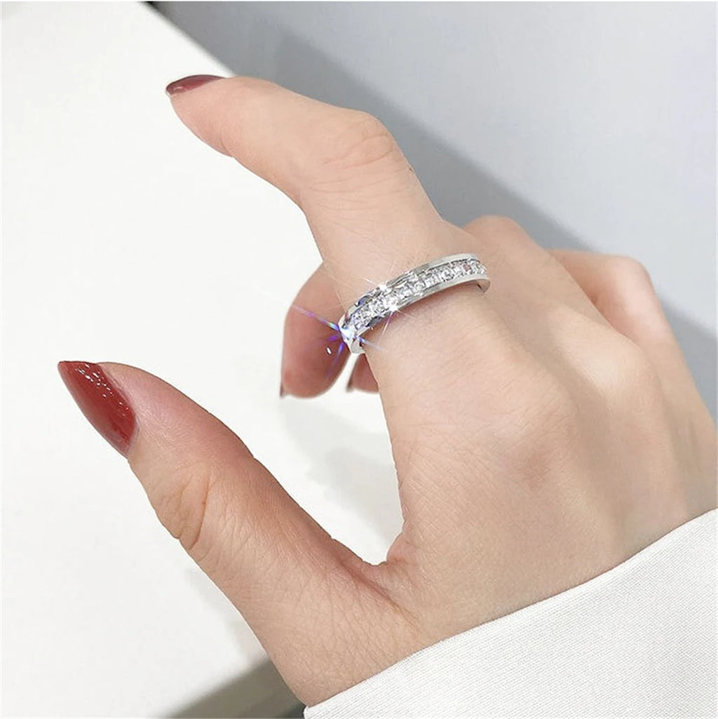 relia Royale — Rose Gold Crystal Halo Ring | Timeless Elegance