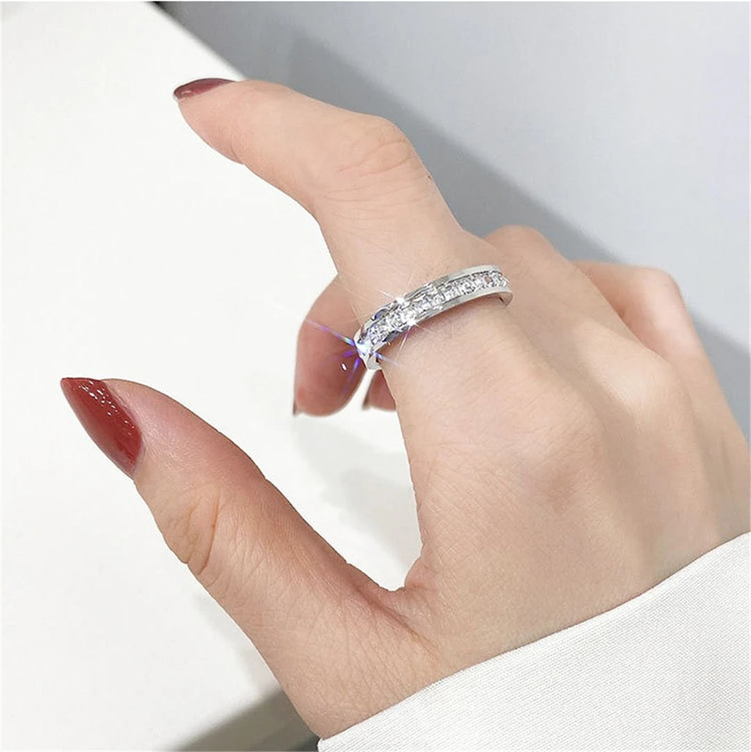 relia Royale — Rose Gold Crystal Halo Ring | Timeless Elegance